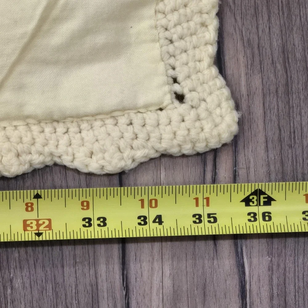 Yellow Knit‎ Vintage Handmade Baby Nursery 3D Tails Animal Throw Blanket 47x36